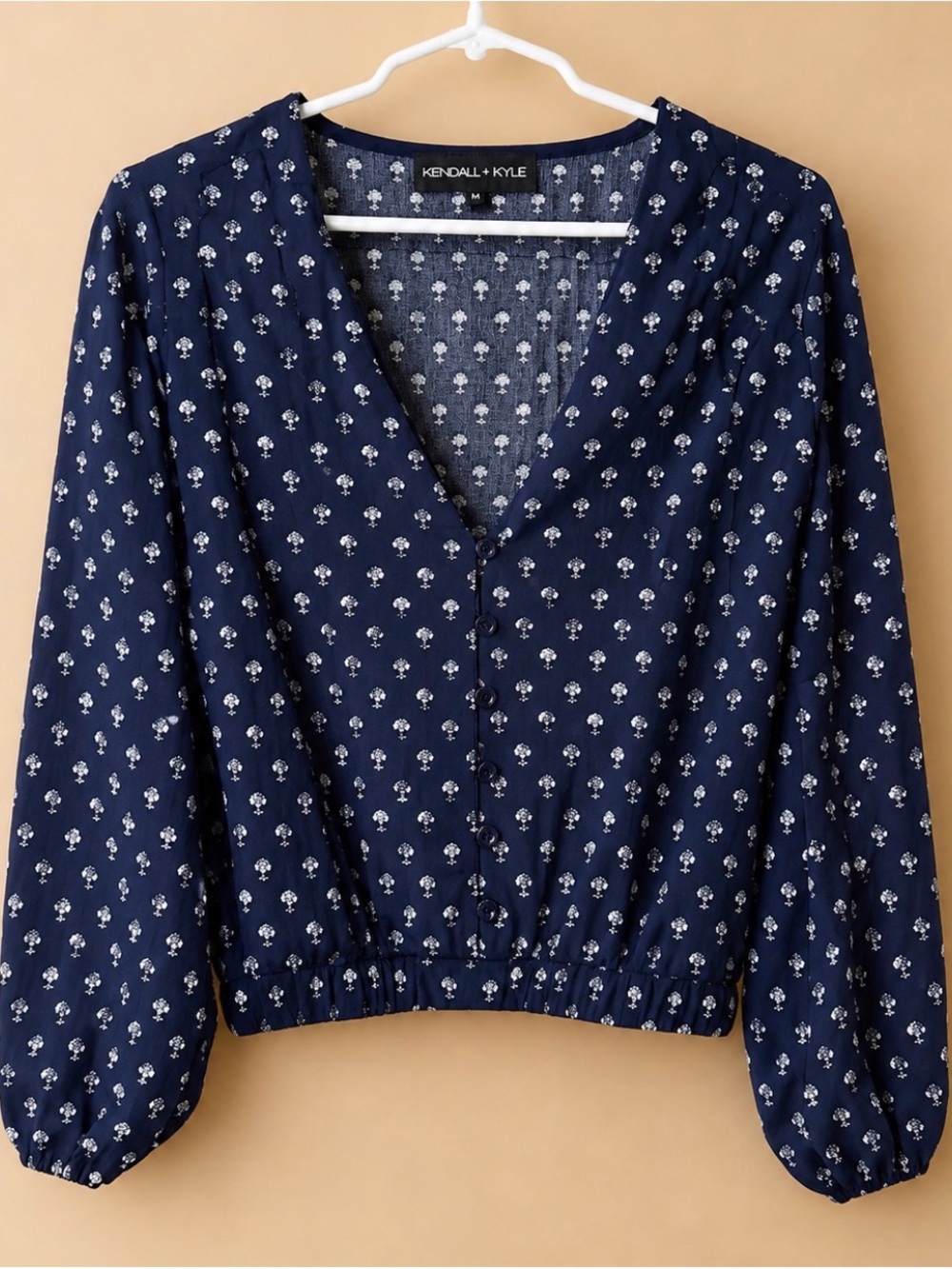 Kendall & Kylie Navy Floral V-Neck Cropped Blouse